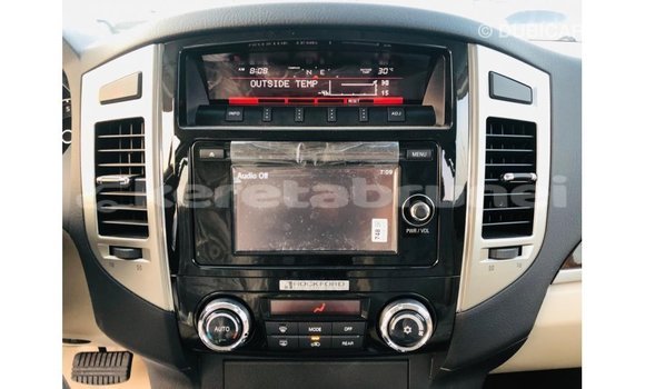 Buy Import Mitsubishi Pajero White Car in Import - Dubai in Belait Buy Import Mitsubishi Pajero White Car in Import - Dubai in Belait