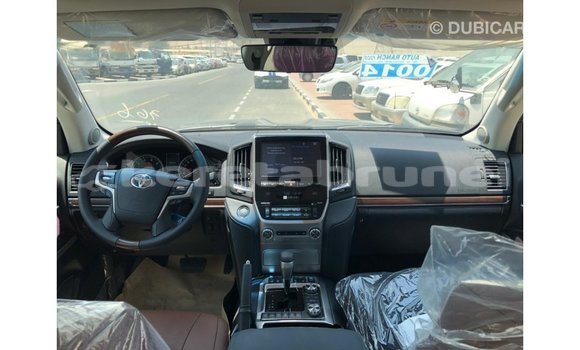 Buy Import Toyota Land Cruiser Black Car in Import - Dubai in Belait Buy Import Toyota Land Cruiser Black Car in Import - Dubai in Belait