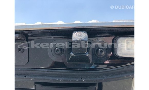 Buy Import Toyota Land Cruiser Black Car in Import - Dubai in Belait Buy Import Toyota Land Cruiser Black Car in Import - Dubai in Belait