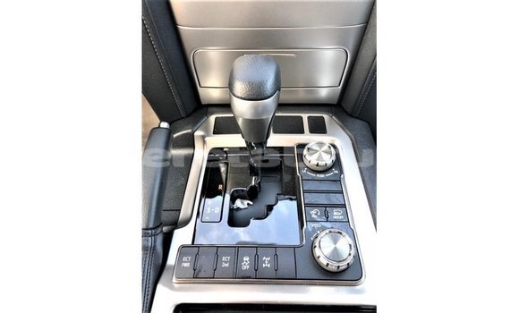 Buy Import Toyota Land Cruiser Other Car in Import - Dubai in Belait Buy Import Toyota Land Cruiser Other Car in Import - Dubai in Belait