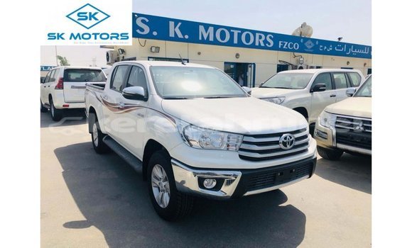 Buy Import Toyota Hilux White Car in Import - Dubai in Belait Buy Import Toyota Hilux White Car in Import - Dubai in Belait