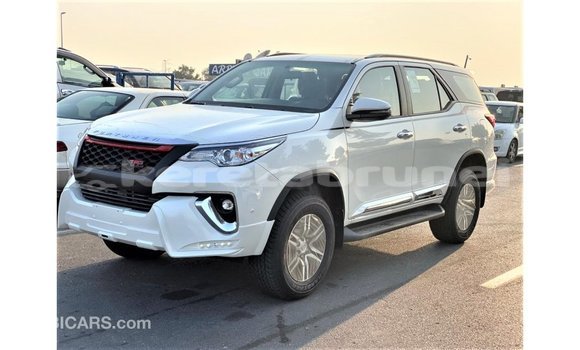 Buy Import Toyota Fortuner White Car in Import - Dubai in Belait Buy Import Toyota Fortuner White Car in Import - Dubai in Belait