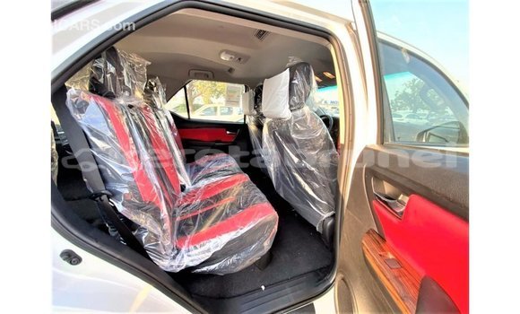 Buy Import Toyota Fortuner White Car in Import - Dubai in Belait Buy Import Toyota Fortuner White Car in Import - Dubai in Belait