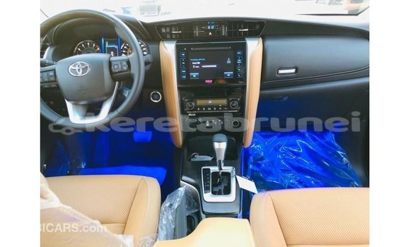 Buy Import Toyota Fortuner Black Car in Import - Dubai in Belait Buy Import Toyota Fortuner Black Car in Import - Dubai in Belait