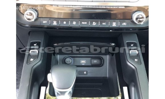 Buy Import Kia Carens White Car in Import - Dubai in Belait Buy Import Kia Carens White Car in Import - Dubai in Belait