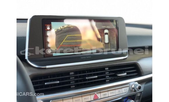 Buy Import Kia Carens White Car in Import - Dubai in Belait Buy Import Kia Carens White Car in Import - Dubai in Belait