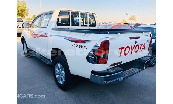 Buy Import Toyota Hilux White Car in Import - Dubai in Belait Buy Import Toyota Hilux White Car in Import - Dubai in Belait