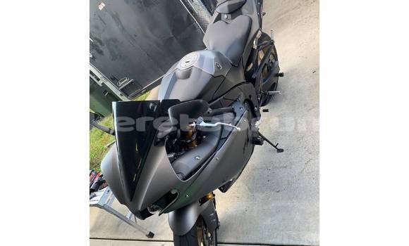 Buy Used Yamaha R1 Beige Bike in Kuala Belait in Belait Buy Used Yamaha R1 Beige Bike in Kuala Belait in Belait