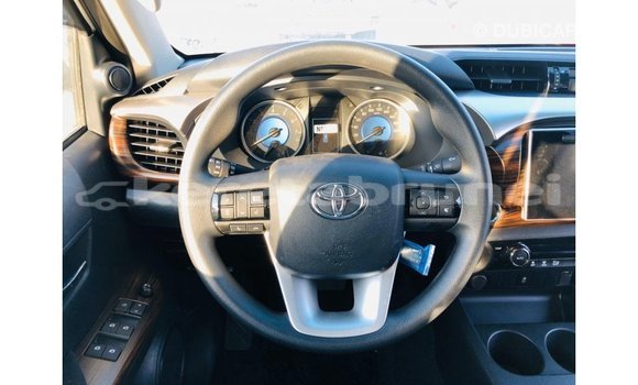 Buy Import Toyota Hilux White Car in Import - Dubai in Belait Buy Import Toyota Hilux White Car in Import - Dubai in Belait