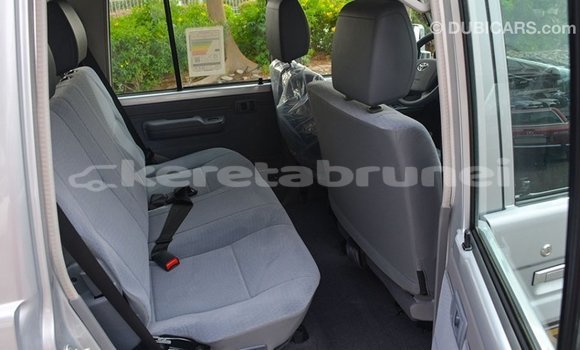 Buy Import Toyota Land Cruiser Other Car in Import - Dubai in Belait Buy Import Toyota Land Cruiser Other Car in Import - Dubai in Belait