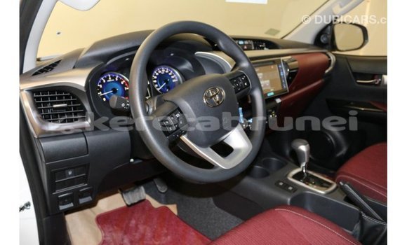 Buy Import Toyota Hilux White Car in Import - Dubai in Belait Buy Import Toyota Hilux White Car in Import - Dubai in Belait