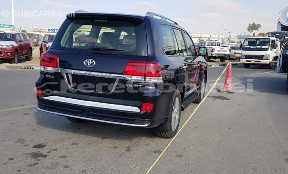 Buy Import Toyota Land Cruiser Black Car in Import - Dubai in Belait Buy Import Toyota Land Cruiser Black Car in Import - Dubai in Belait