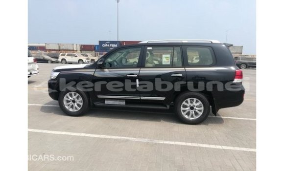 Buy Import Toyota Land Cruiser Black Car in Import - Dubai in Belait Buy Import Toyota Land Cruiser Black Car in Import - Dubai in Belait