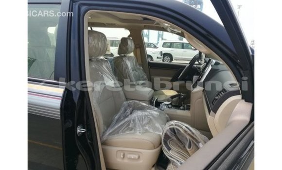 Buy Import Toyota Land Cruiser Black Car in Import - Dubai in Belait Buy Import Toyota Land Cruiser Black Car in Import - Dubai in Belait