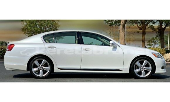 Buy Import Lexus GS White Car in Import - Dubai in Belait Buy Import Lexus GS White Car in Import - Dubai in Belait