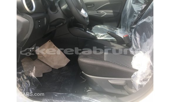 Buy Import Nissan Sunny White Car in Import - Dubai in Belait Buy Import Nissan Sunny White Car in Import - Dubai in Belait