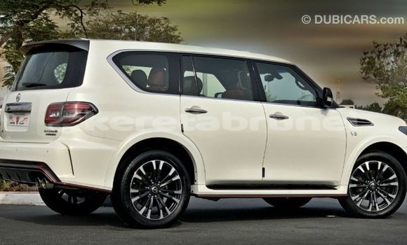 Buy Import Nissan Patrol White Car in Import - Dubai in Belait Buy Import Nissan Patrol White Car in Import - Dubai in Belait
