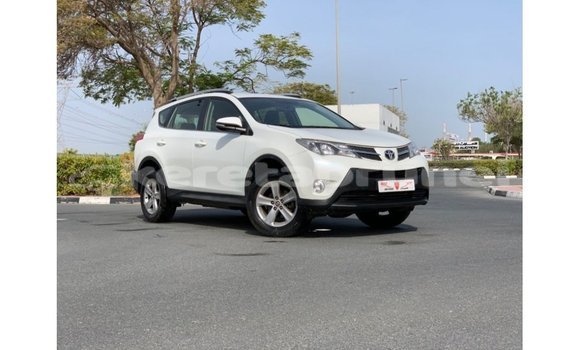 Buy Import Toyota HiAce White Truck in Import - Dubai in Belait