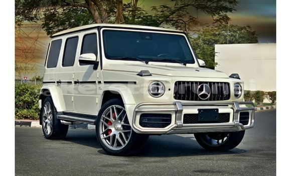 Buy Import Mercedes-Benz 190 White Car in Import - Dubai in Belait