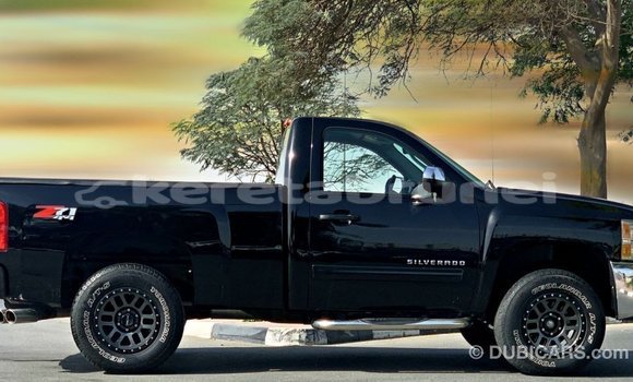 Buy Import Chevrolet Silverado Black Car in Import - Dubai in Belait Buy Import Chevrolet Silverado Black Car in Import - Dubai in Belait