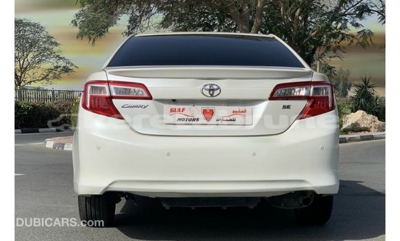 Buy Import Toyota Camry White Car in Import - Dubai in Belait Buy Import Toyota Camry White Car in Import - Dubai in Belait