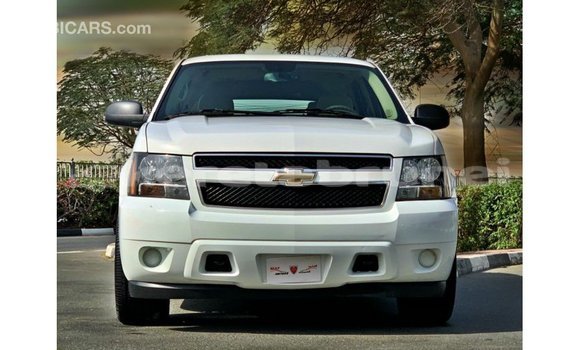 Buy Import Chevrolet Tahoe White Car in Import - Dubai in Belait Buy Import Chevrolet Tahoe White Car in Import - Dubai in Belait