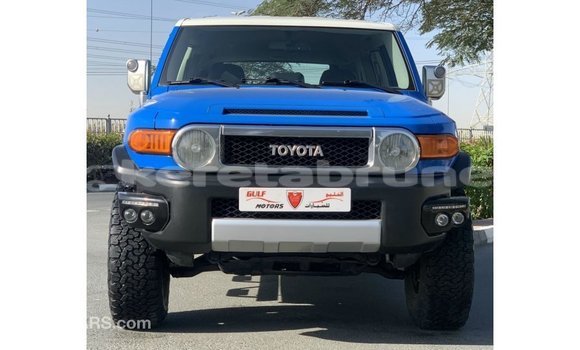 Buy Import Toyota FJ Cruiser Blue Car in Import - Dubai in Belait Buy Import Toyota FJ Cruiser Blue Car in Import - Dubai in Belait