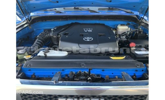 Buy Import Toyota FJ Cruiser Blue Car in Import - Dubai in Belait Buy Import Toyota FJ Cruiser Blue Car in Import - Dubai in Belait
