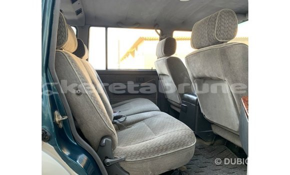 Buy Import Nissan Patrol Blue Car in Import - Dubai in Belait Buy Import Nissan Patrol Blue Car in Import - Dubai in Belait