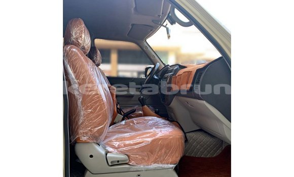 Buy Import Nissan Patrol Beige Car in Import - Dubai in Belait Buy Import Nissan Patrol Beige Car in Import - Dubai in Belait