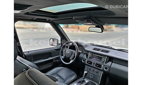 Buy Import Land Rover Range Rover White Car in Import - Dubai in Belait Buy Import Land Rover Range Rover White Car in Import - Dubai in Belait