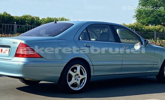 Buy Import Mercedes-Benz 200 Blue Car in Import - Dubai in Belait Buy Import Mercedes-Benz 200 Blue Car in Import - Dubai in Belait