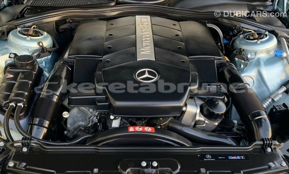 Buy Import Mercedes-Benz 200 Blue Car in Import - Dubai in Belait Buy Import Mercedes-Benz 200 Blue Car in Import - Dubai in Belait