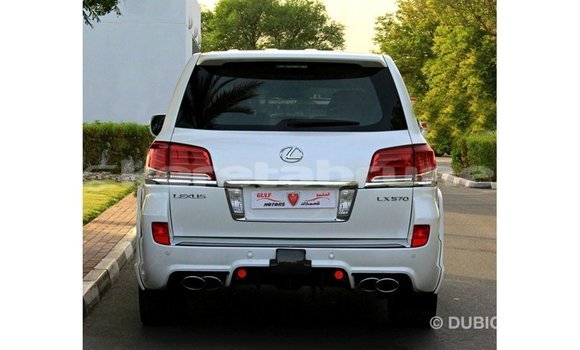 Buy Import Lexus LX White Car in Import - Dubai in Belait Buy Import Lexus LX White Car in Import - Dubai in Belait