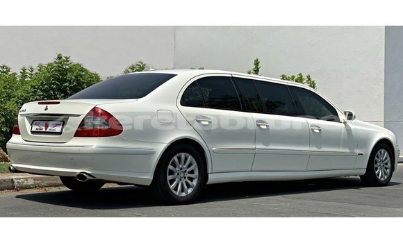 Buy Import Mercedes-Benz 200 White Car in Import - Dubai in Belait Buy Import Mercedes-Benz 200 White Car in Import - Dubai in Belait