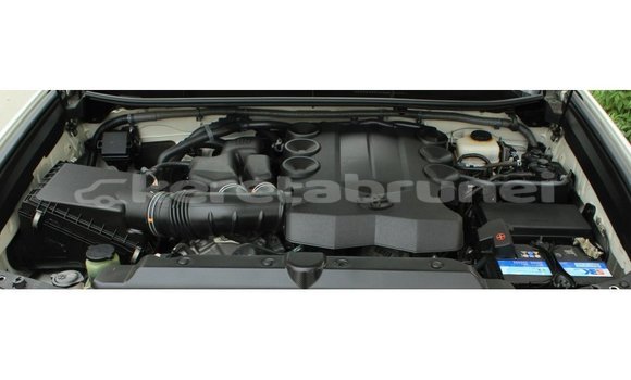 Buy Import Toyota Prado White Car in Import - Dubai in Belait Buy Import Toyota Prado White Car in Import - Dubai in Belait