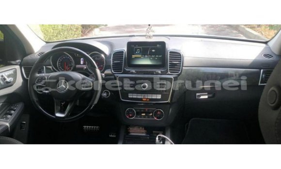 Buy Import Mercedes-Benz GLE White Car in Import - Dubai in Belait Buy Import Mercedes-Benz GLE White Car in Import - Dubai in Belait