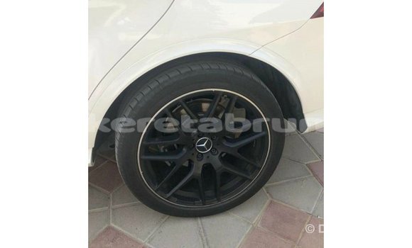Buy Import Mercedes-Benz GLE White Car in Import - Dubai in Belait Buy Import Mercedes-Benz GLE White Car in Import - Dubai in Belait