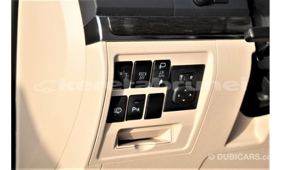 Buy Import Toyota Land Cruiser Black Car in Import - Dubai in Belait Buy Import Toyota Land Cruiser Black Car in Import - Dubai in Belait