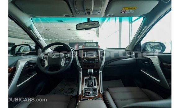 Buy Import Mitsubishi Montero Black Car in Import - Dubai in Belait Buy Import Mitsubishi Montero Black Car in Import - Dubai in Belait