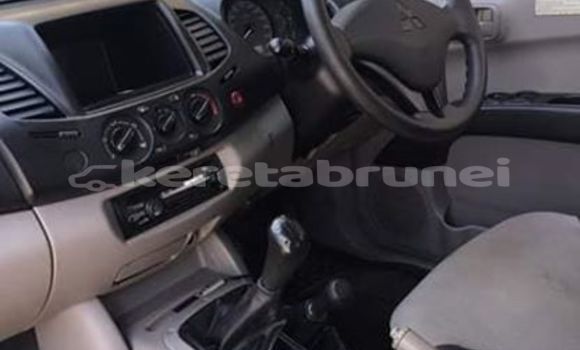 Buy Used Mitsubishi L200 Black Car in Bandar Seri Begawan in Brunei-Muara Buy Used Mitsubishi L200 Black Car in Bandar Seri Begawan in Brunei-Muara
