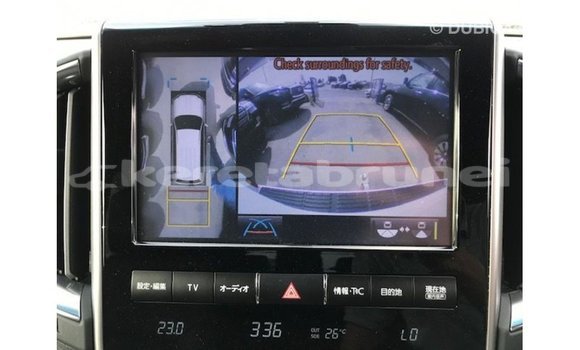 Buy Import Toyota Land Cruiser White Car in Import - Dubai in Belait Buy Import Toyota Land Cruiser White Car in Import - Dubai in Belait