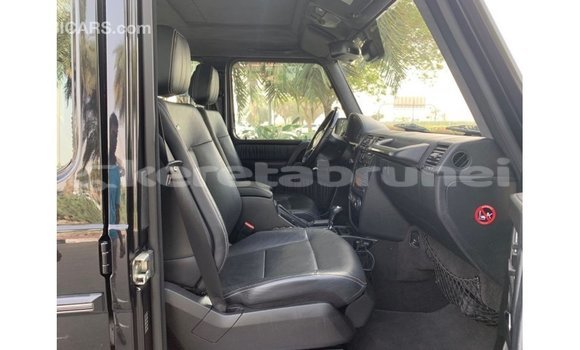 Buy Import Mercedes-Benz 190 Black Car in Import - Dubai in Belait Buy Import Mercedes-Benz 190 Black Car in Import - Dubai in Belait