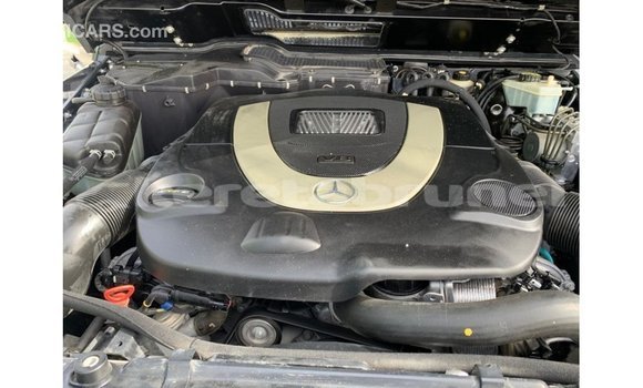 Buy Import Mercedes-Benz 190 Black Car in Import - Dubai in Belait Buy Import Mercedes-Benz 190 Black Car in Import - Dubai in Belait