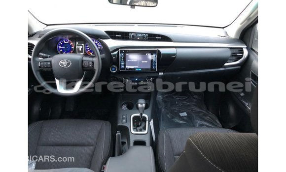 Buy Import Toyota Hilux Black Car in Import - Dubai in Belait Buy Import Toyota Hilux Black Car in Import - Dubai in Belait