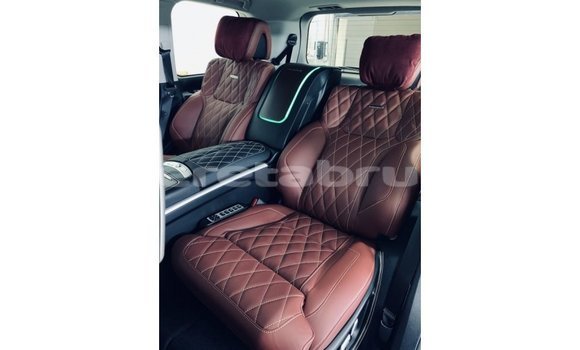 Buy Import Toyota Land Cruiser Black Car in Import - Dubai in Belait Buy Import Toyota Land Cruiser Black Car in Import - Dubai in Belait