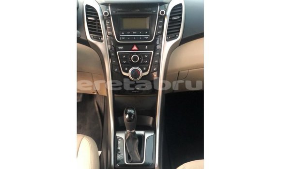 Buy Import Hyundai Elantra Red Car in Import - Dubai in Belait Buy Import Hyundai Elantra Red Car in Import - Dubai in Belait