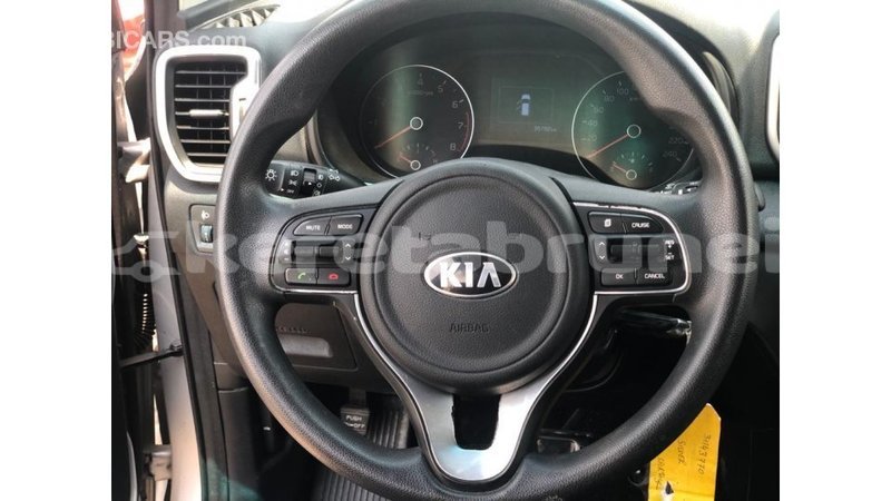 Big with watermark kia sportage belait import dubai 4275