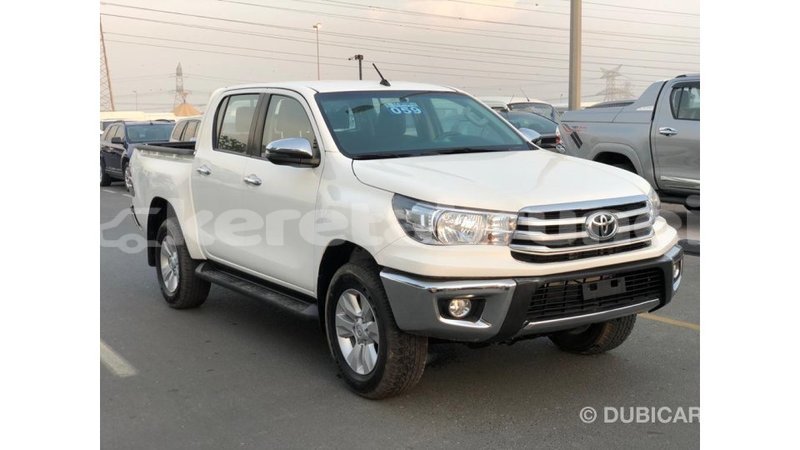 Big with watermark toyota hilux belait import dubai 4279