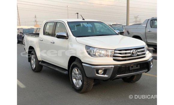 Buy Import Toyota Hilux White Car in Import - Dubai in Belait Buy Import Toyota Hilux White Car in Import - Dubai in Belait